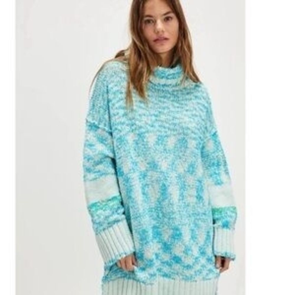 Free People Winter Storm Tunic Oversized Sweater Ice Castle Combo